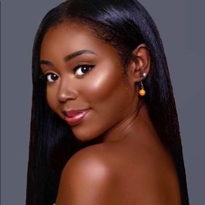 Meet your Posher, Claudian